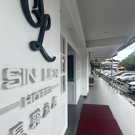 Sin Lien Hotel Kluang Buitenkant foto